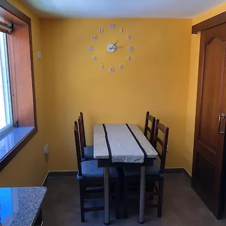 Apartamento Centrico En * Cangas